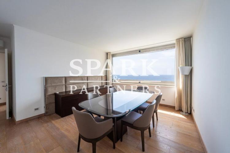 Cap d'Ail - Location - Villa moderne dans un domaine privé avec accès à la plage