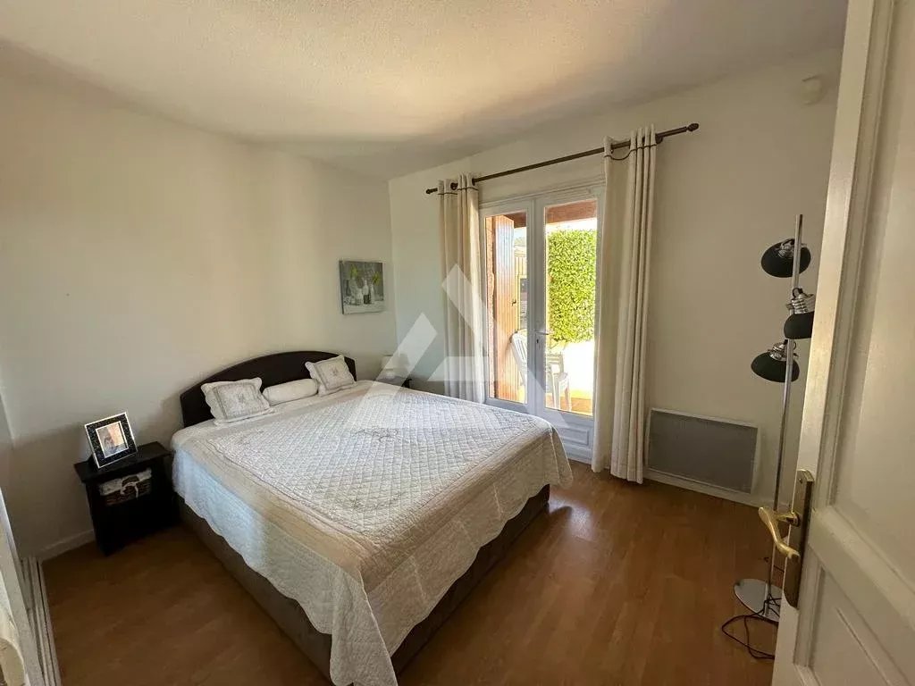 LA TURBIE - VILLA 5 PIECES - PISCINE ET STATIONNEMMENTS
