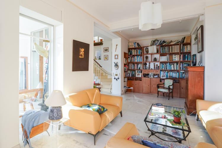 CAP D'AIL - SECTEUR DOUANIERS - VILLA VUE MER